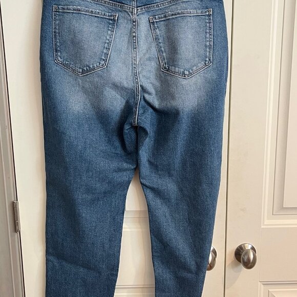 Old NAVY Classic Blue Denim Jeans NWT - Picture 3 of 10